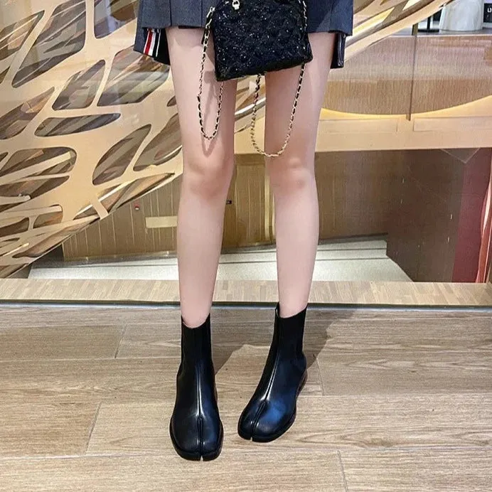 Aesthetic Gal Split Toe Chelsea Boots