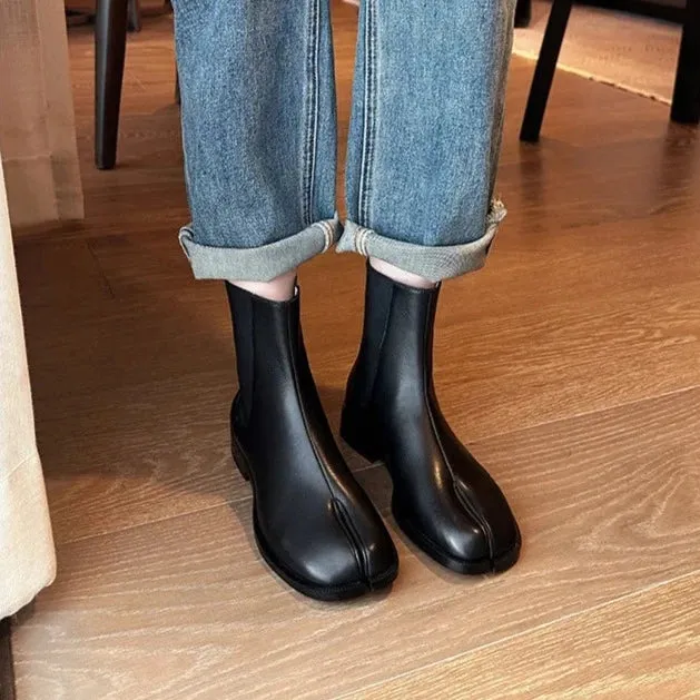 Aesthetic Gal Split Toe Chelsea Boots