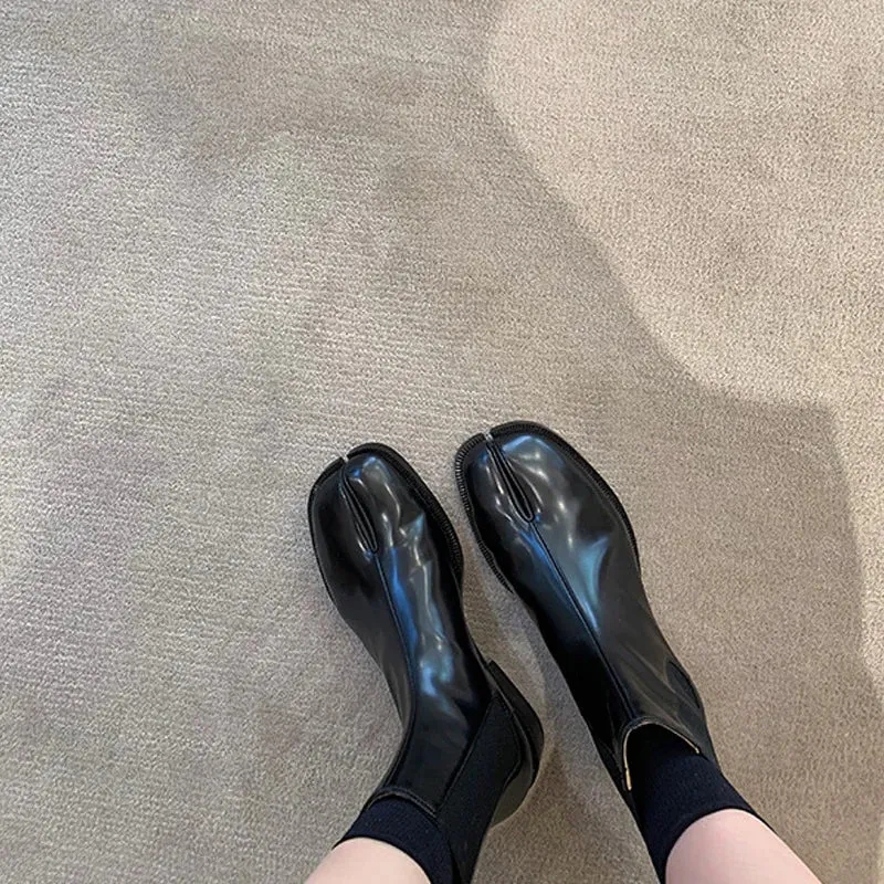 Aesthetic Gal Split Toe Chelsea Boots