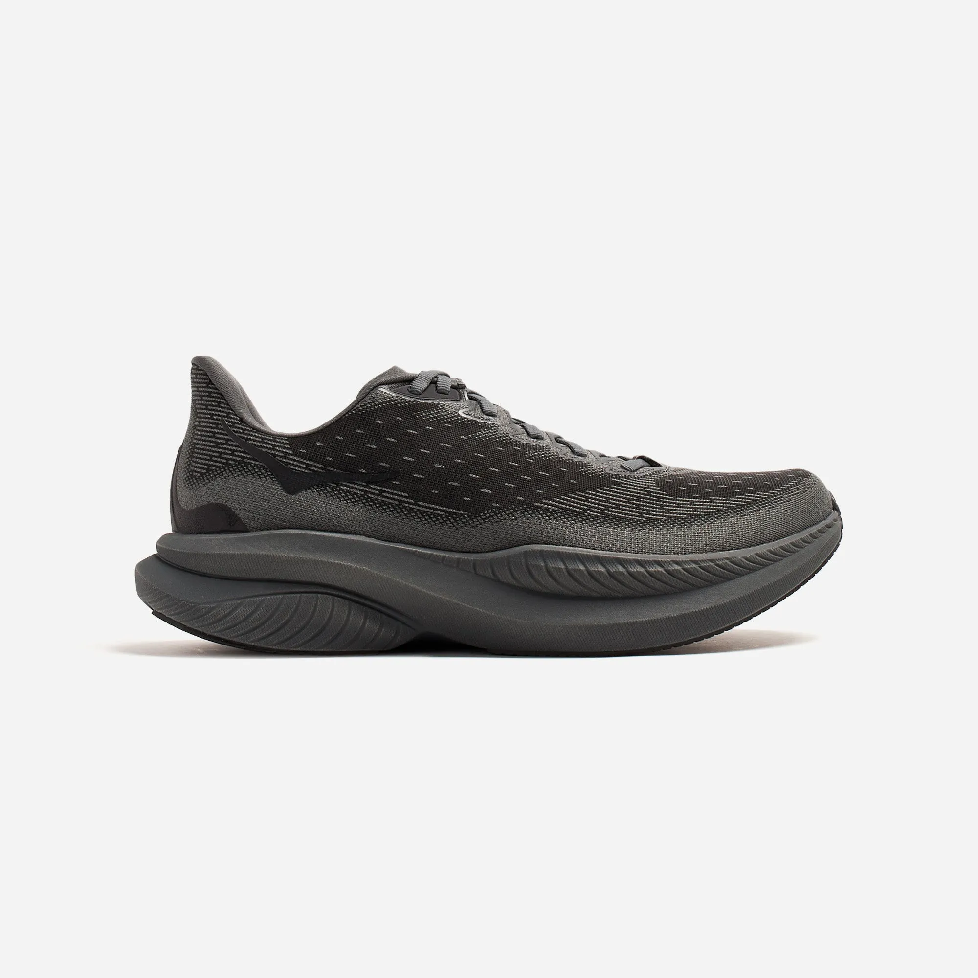 Hoka One One Mach 6 Triple Black