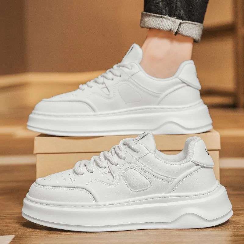 Lightweight Casual Shoes