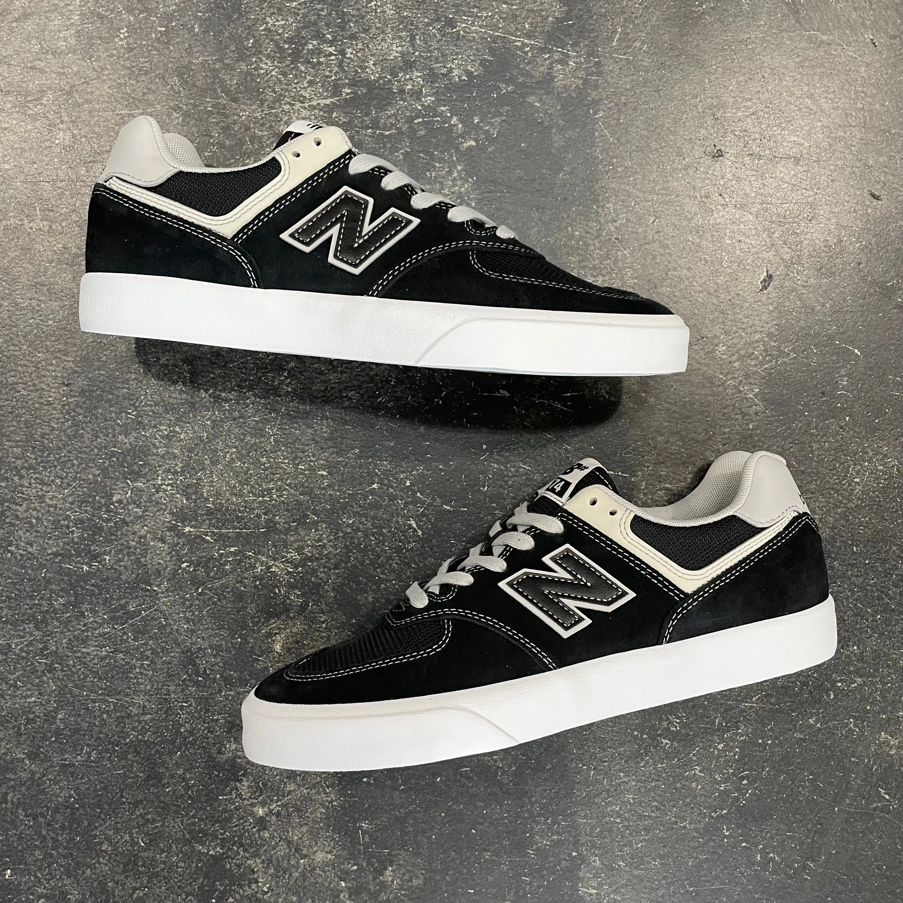 New Balance Numeric 574 Vulc Black/White