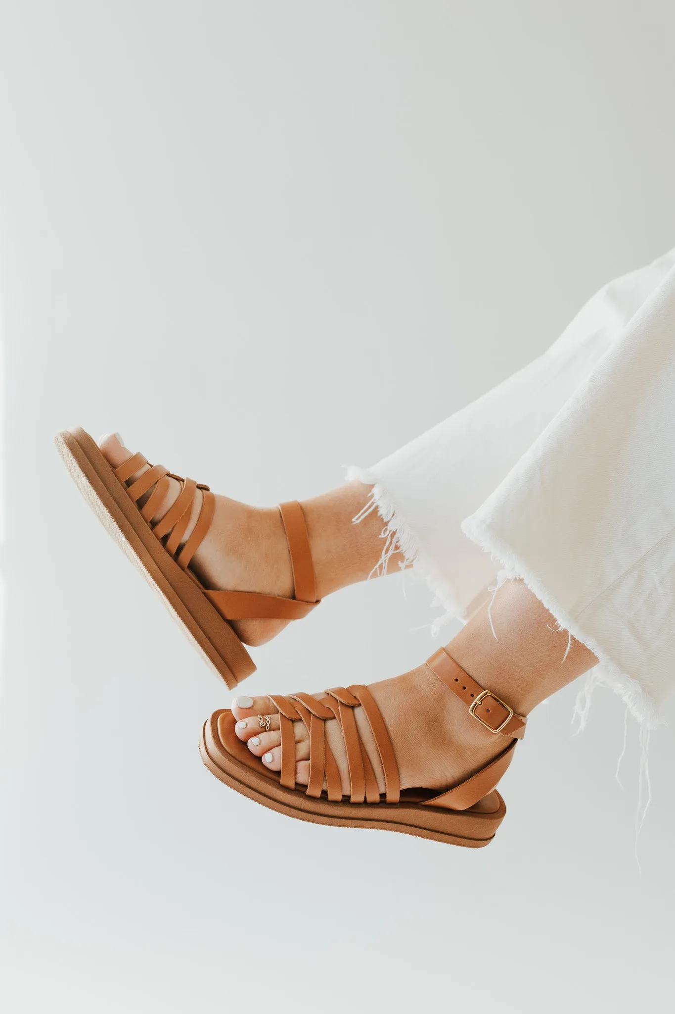 Piper & Scoot x Seychelles: Mallory Sandal in Tan
