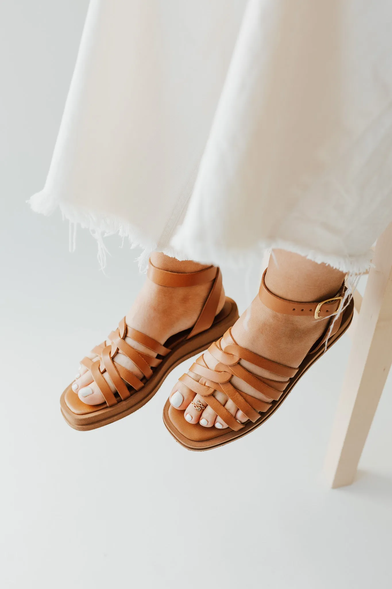 Piper & Scoot x Seychelles: Mallory Sandal in Tan